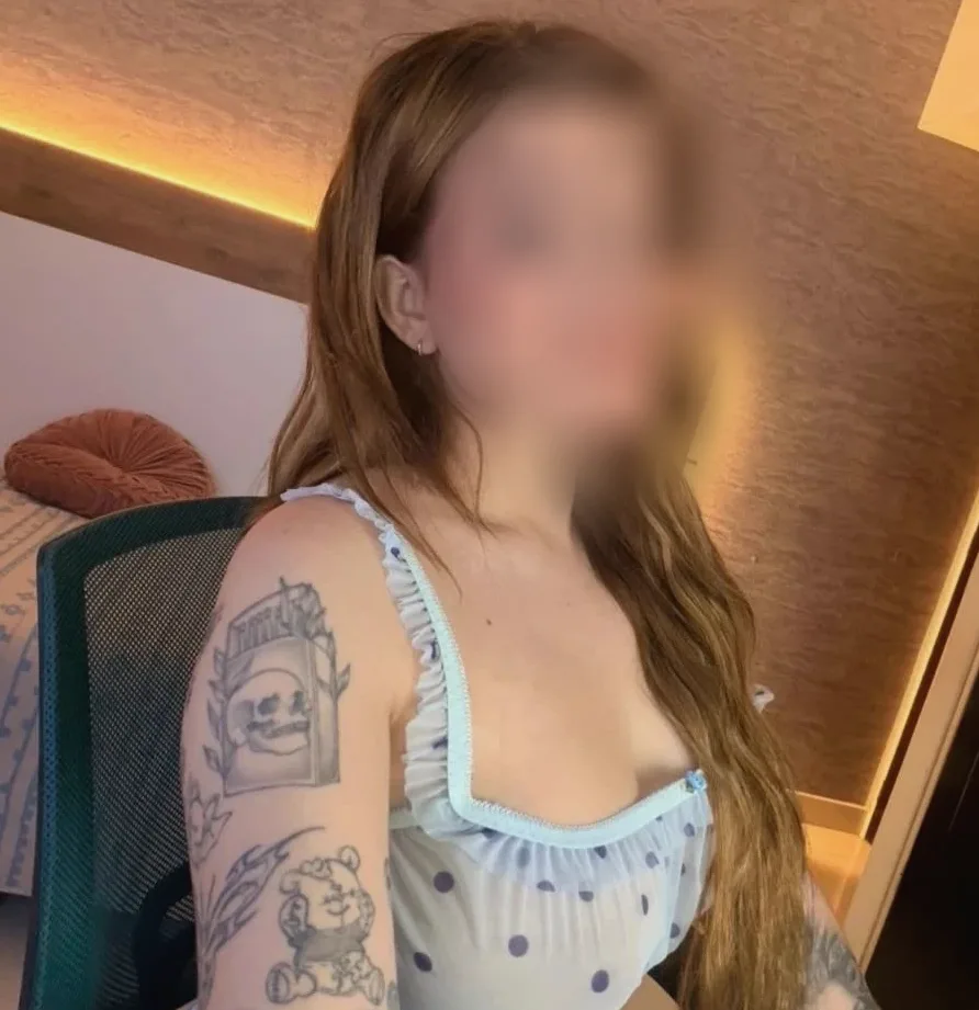 Cara, 21