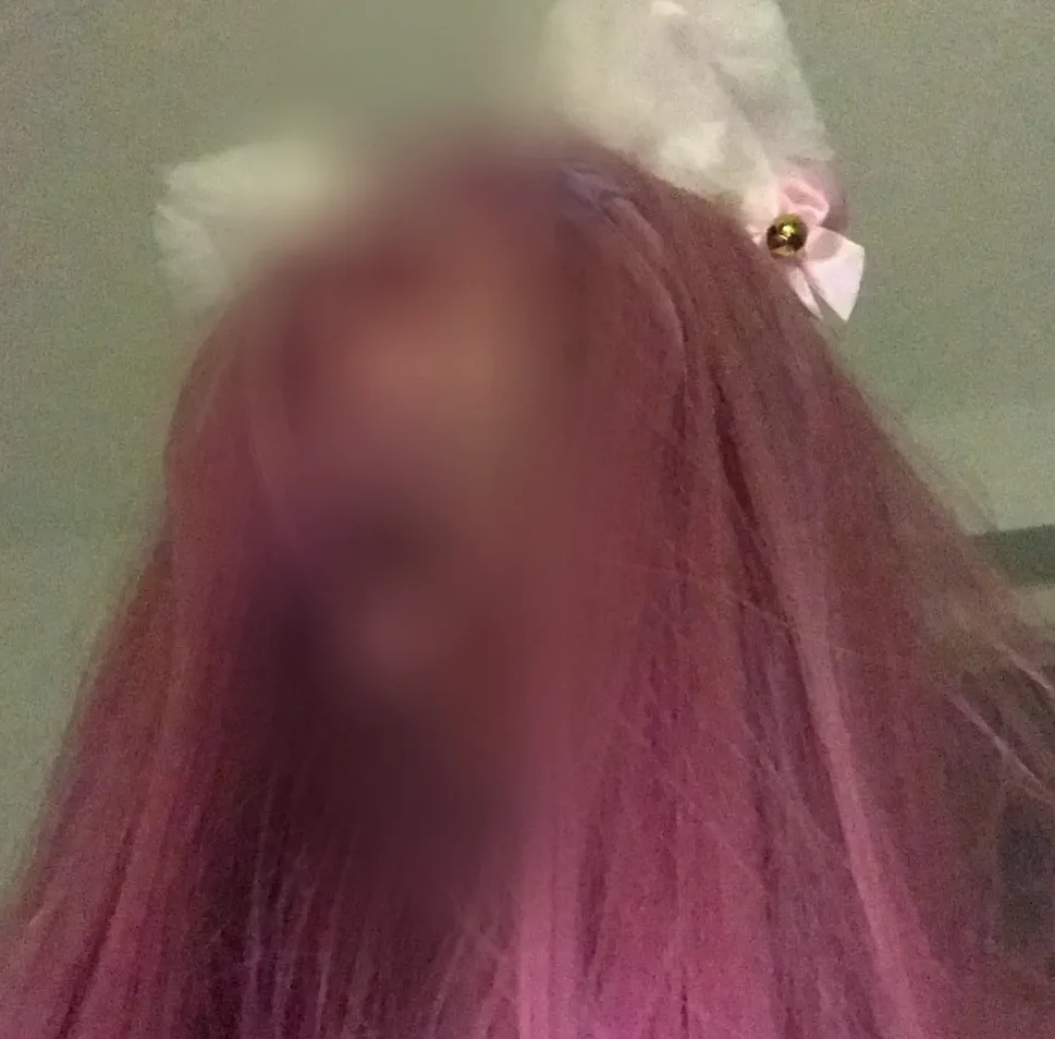 Marie, 22