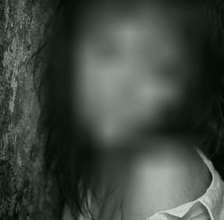 Nina, 38