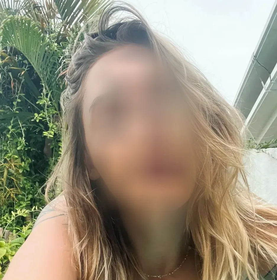 Svenja, 26